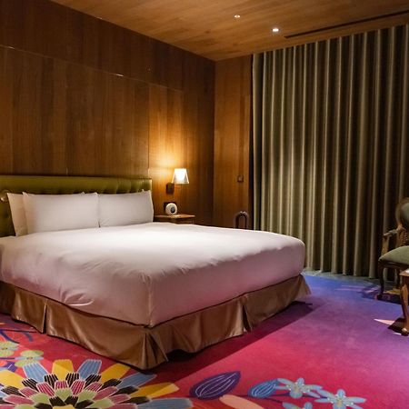 Inhouse Hotel Grand Đài Trung Ngoại thất bức ảnh