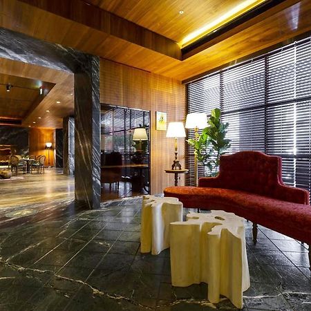 Inhouse Hotel Grand Đài Trung Ngoại thất bức ảnh