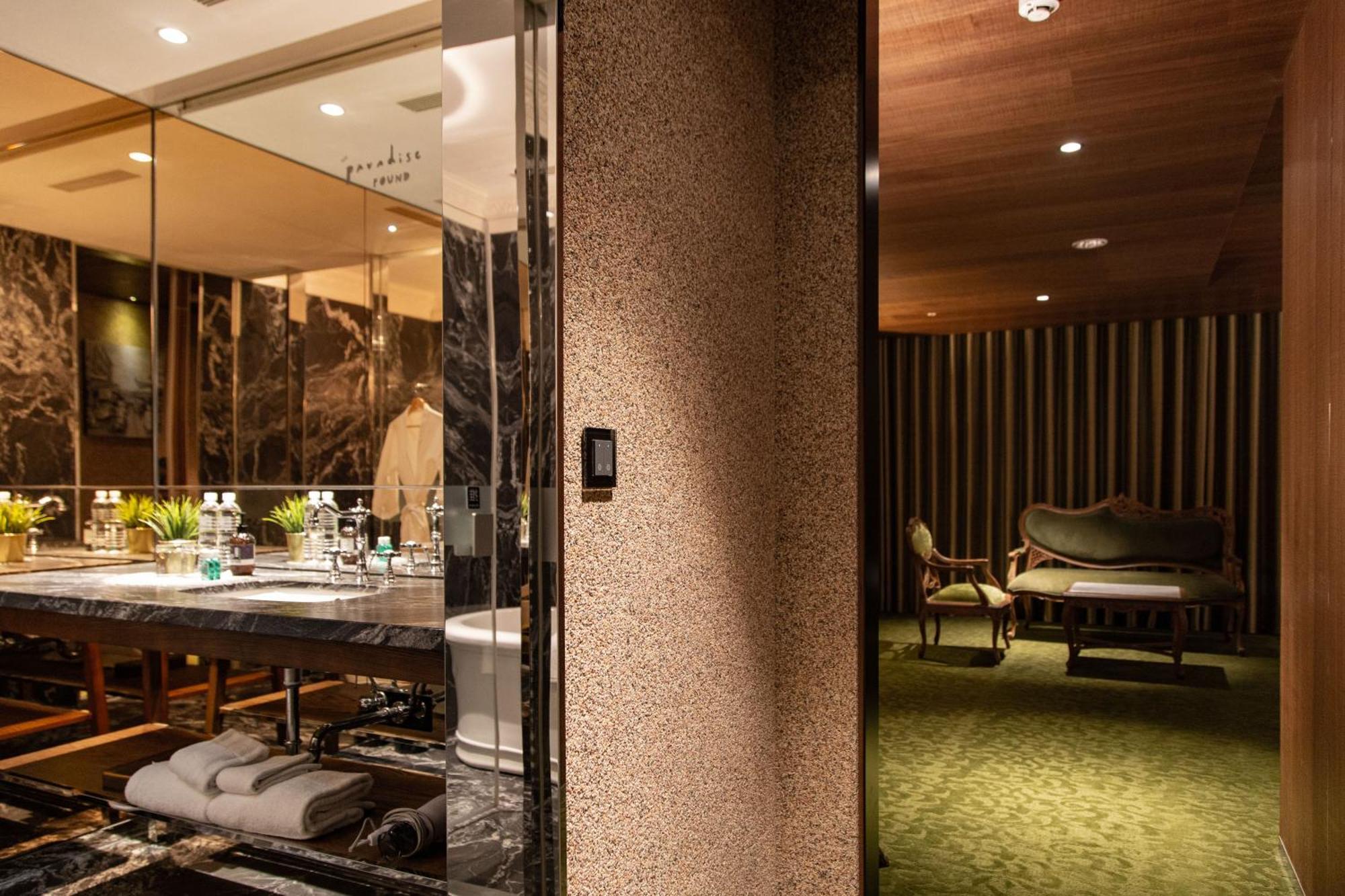 Inhouse Hotel Grand Đài Trung Ngoại thất bức ảnh