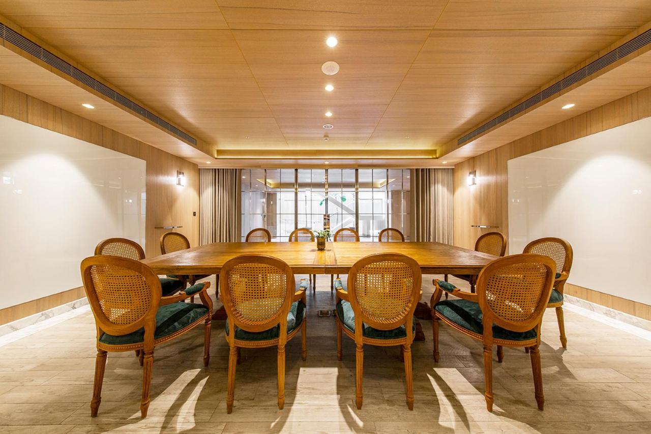 Inhouse Hotel Grand Đài Trung Ngoại thất bức ảnh