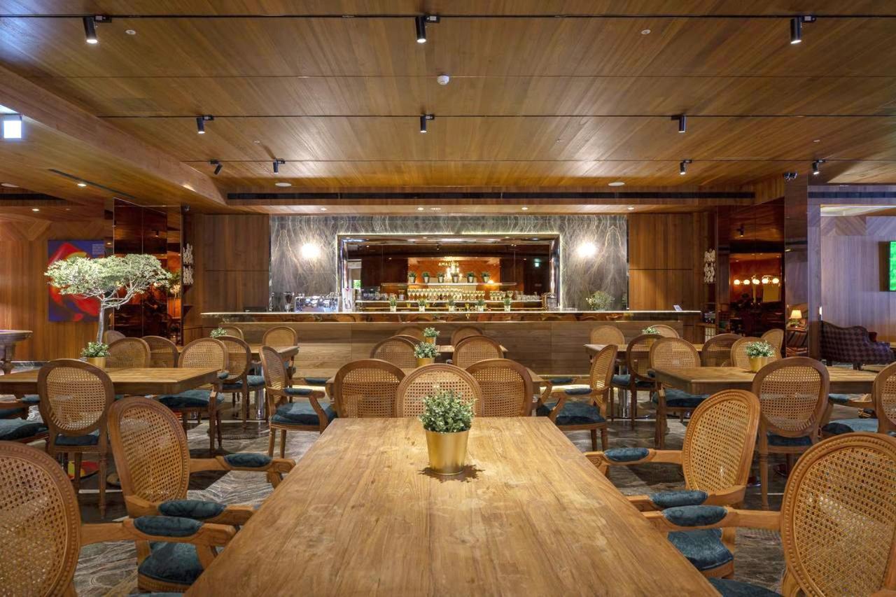 Inhouse Hotel Grand Đài Trung Ngoại thất bức ảnh